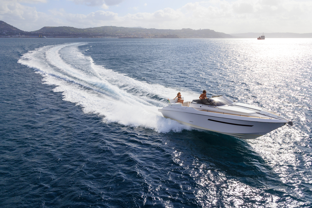 Speed Boat Towing